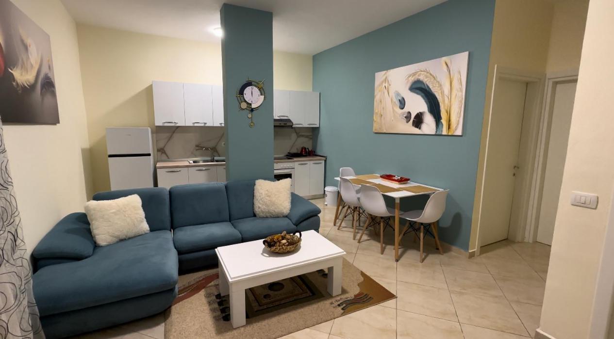 Villa Apartments S&F City Centre Τίρανα Εξωτερικό φωτογραφία