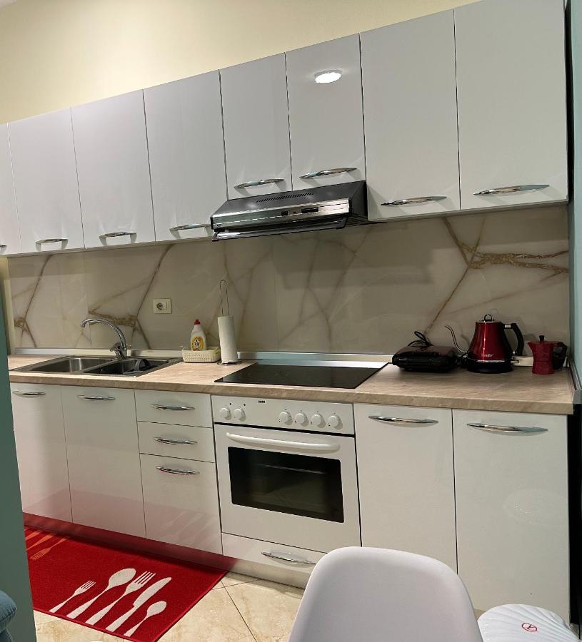 Villa Apartments S&F City Centre Τίρανα Εξωτερικό φωτογραφία